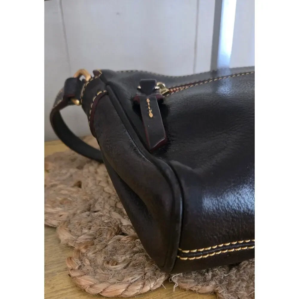 Dooney & Bourke Florentine Leather  Ladies Crossbody Pre Loved